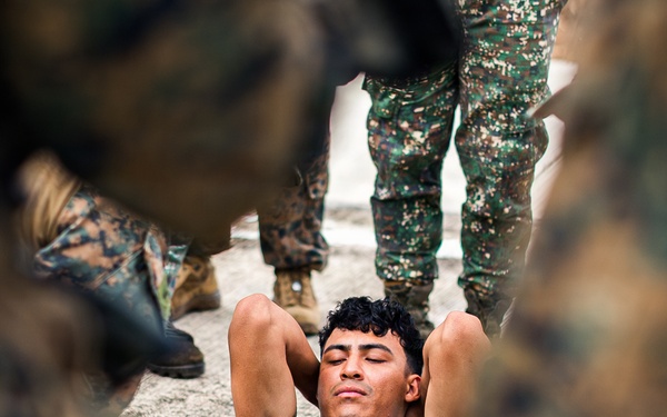 3rd Littoral Combat Team, Damage Control Resuscitation Team, and Phillippine marines conduct TCCC training during KAMANDAG 10