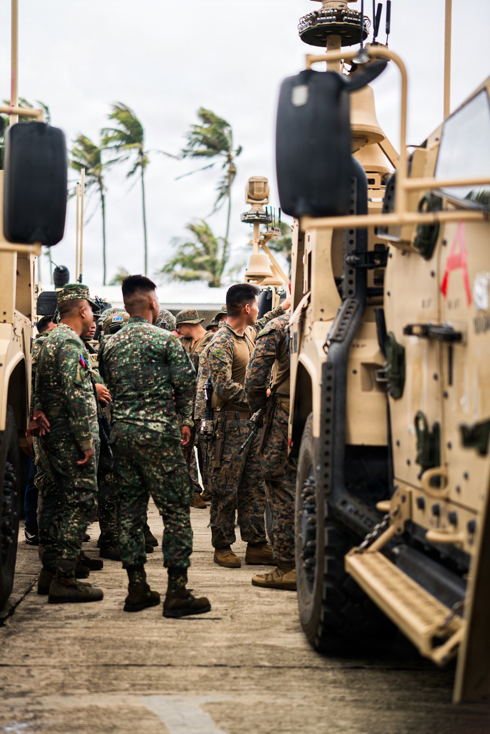 3rd Marine Littoral Regiment, Philippine marines conduct MADIS familiarization training during KAMANDAG 10