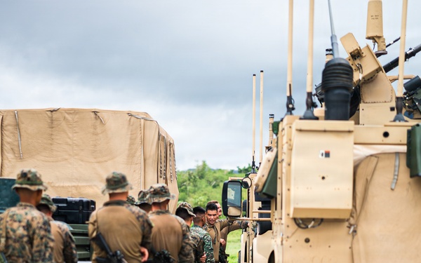 3rd Marine Littoral Regiment, Philippine marines conduct MADIS familiarization training during KAMANDAG 10
