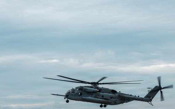 HMH-361 takes off from JGSDF Camp Metabaru