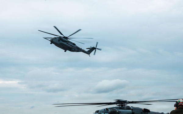 HMH-361 takes off from JGSDF Camp Metabaru