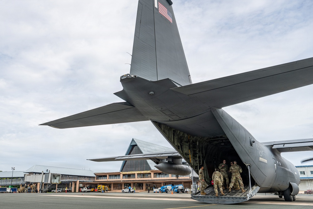 317th AW transports personnel simulating rapid island operations setup