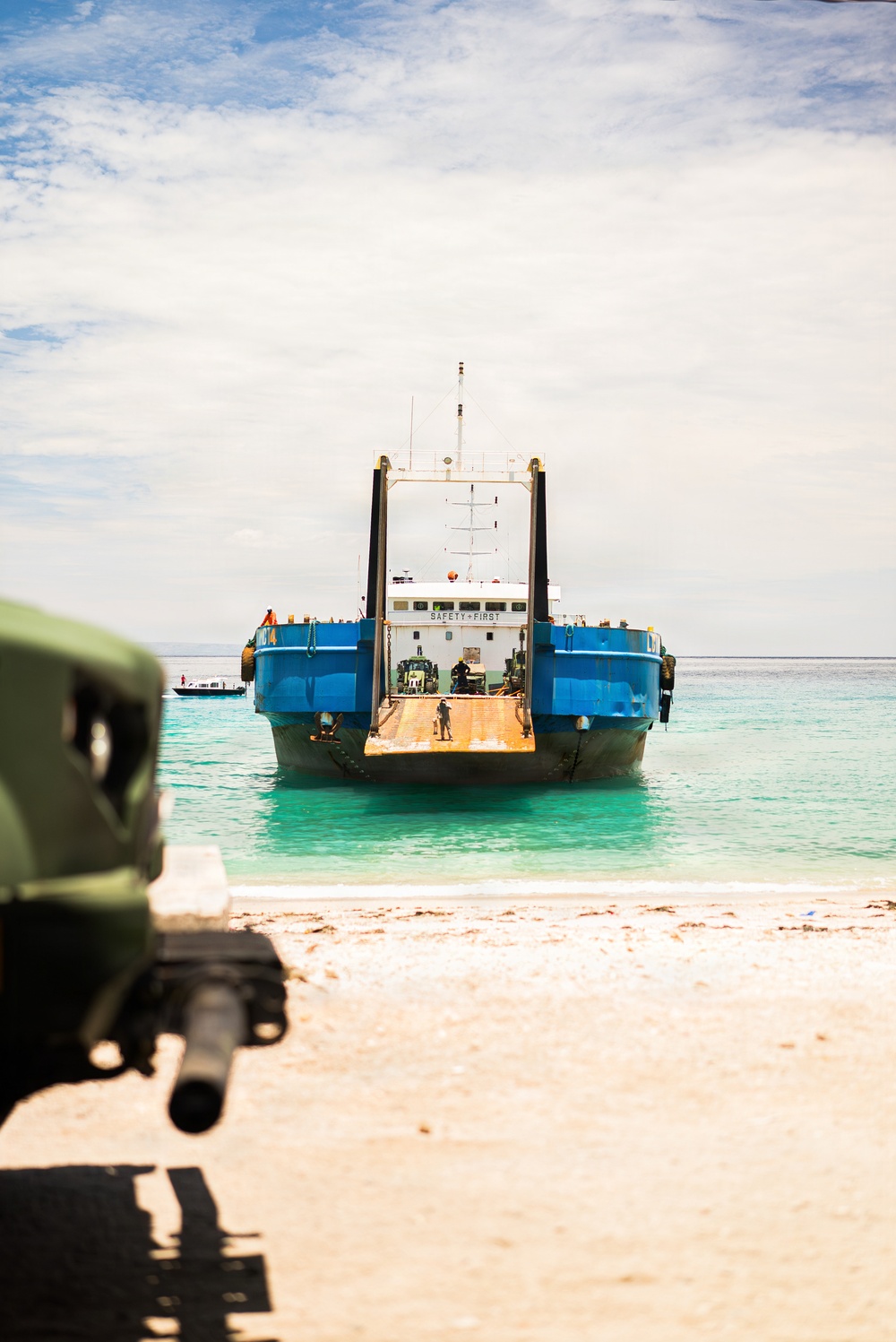 3rd Marine Littoral Regiment loads Philippine surface connectors after maritime key terrain security operations during KAMANDAG 10
