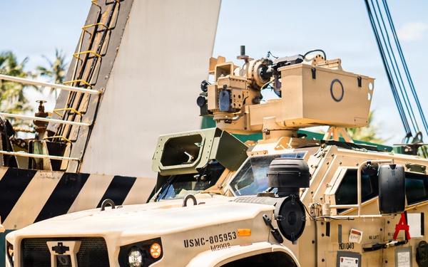 3rd Marine Littoral Regiment loads Philippine surface connectors after maritime key terrain security operations during KAMANDAG 10