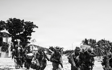 3rd Marine Littoral Regiment loads Philippine surface connectors after maritime key terrain security operations during KAMANDAG 10