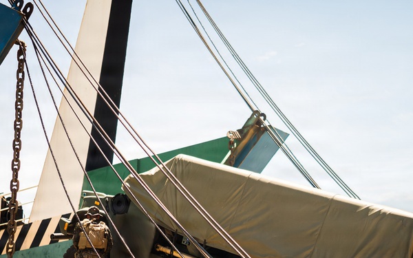 3rd Marine Littoral Regiment loads Philippine surface connectors after maritime key terrain security operations during KAMANDAG 10
