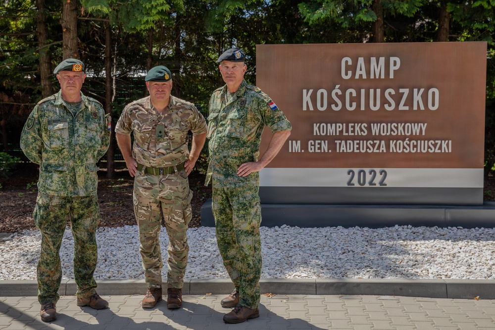 Royal Netherlands Marine Corps Generals visit V Corps Poland to plan the future of joint training exercises