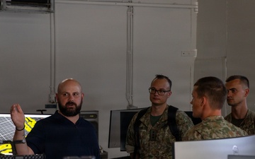 Lithuanian Delegation tours 21st Theater Sustainment Command Innovation Center