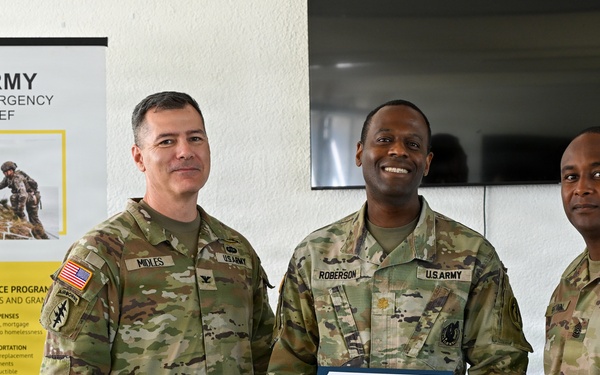 Multi-Domain Command-Europe gives big to Army Emergency Relief
