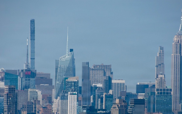 USS Arlington Arrives in New York
