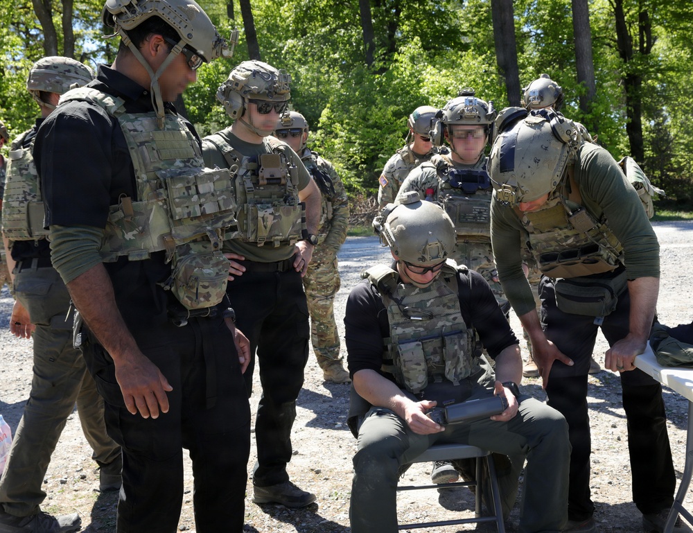 Deep Strike 10th Special Forces Group