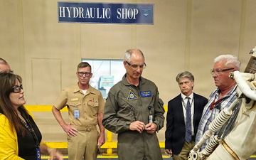 VADM Verissimo (Commander Naval Air Forces) Visits Fleet Readiness Center Southwest