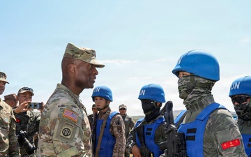 Gen. Brunson Engages with ROK Marines, Reinforces Combined Commitment at Khaan Quest 2026