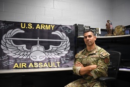 Lone Airman Graduates The Army Air Assault School