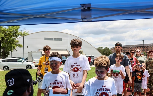 Fort Lee hosts Washington Commanders’ Odafe Oweh ProCamp for military children