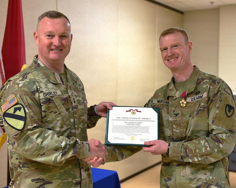 The Blue Grass Army Depot Welcomes New Commander During Change of Command Ceremony