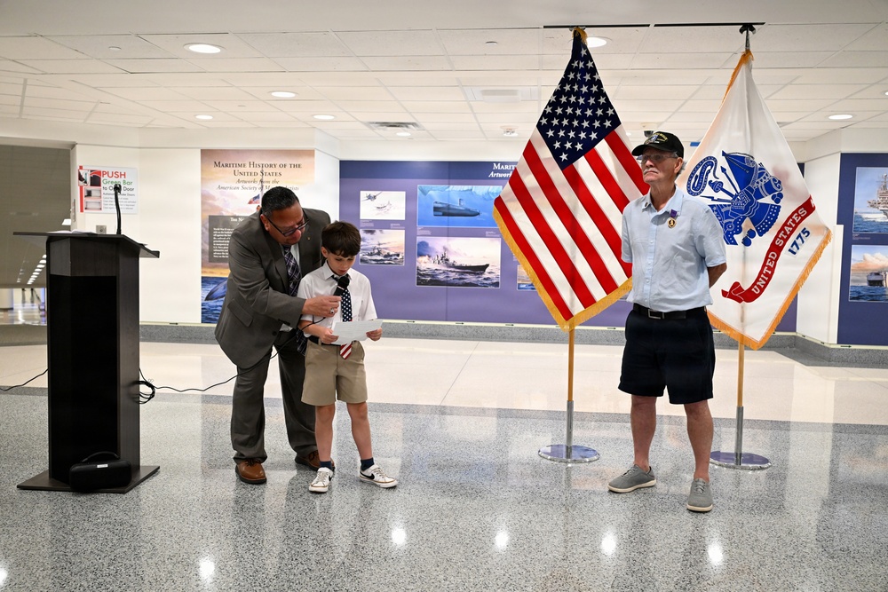 Army Reserve Ambassador presents Purple Heart to Vietnam War veteran