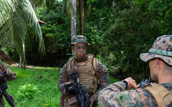10th Marine Regiment conducts PEX with Panamanian partners