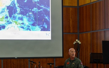 3rd MAW CG Recognizes VMFA-214 Marines aboard RAAF Base Tindal