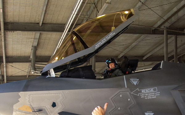 3rd MAW CG flies RAAF F-35A for Air Warfare Instructor Course