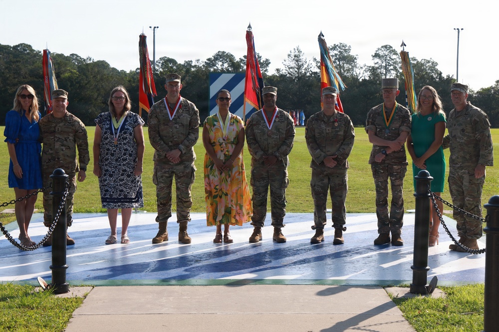 3rd Infantry Division holds uncasing, farewell ceremony