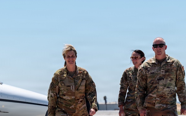 Travis AFB hosts Lt. Gen. Sonkiss