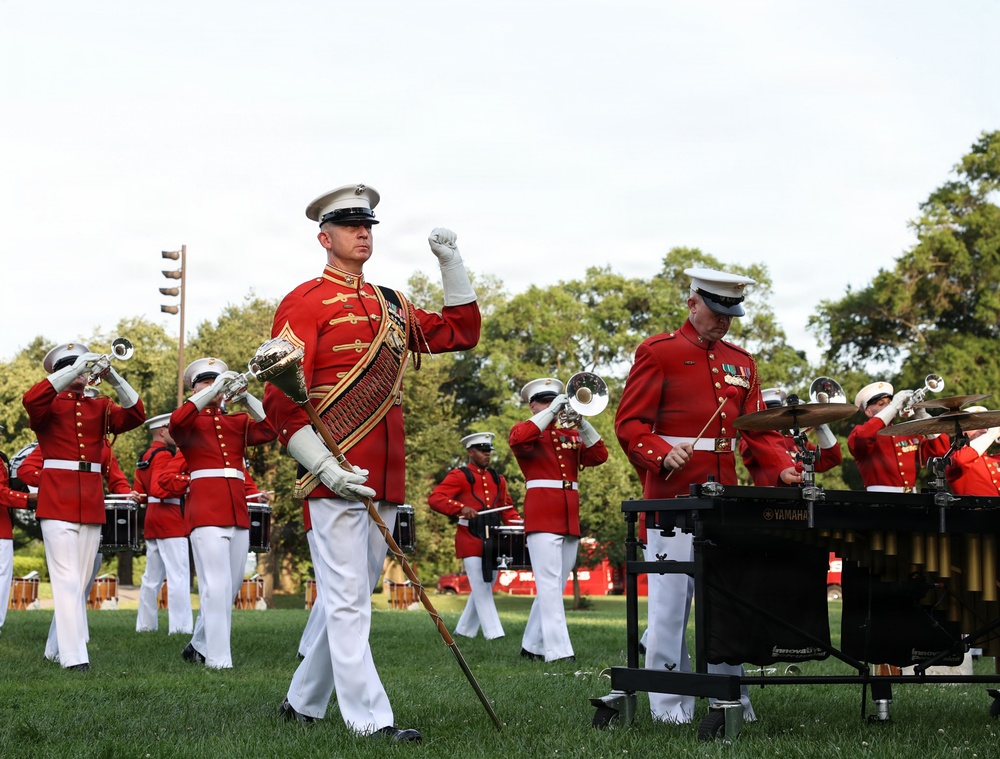 The Commandant, Gen. Eric M. Smith hosts First Sea Lord Commandant General Sir Gwyn Jenkins at a Sunset Parade