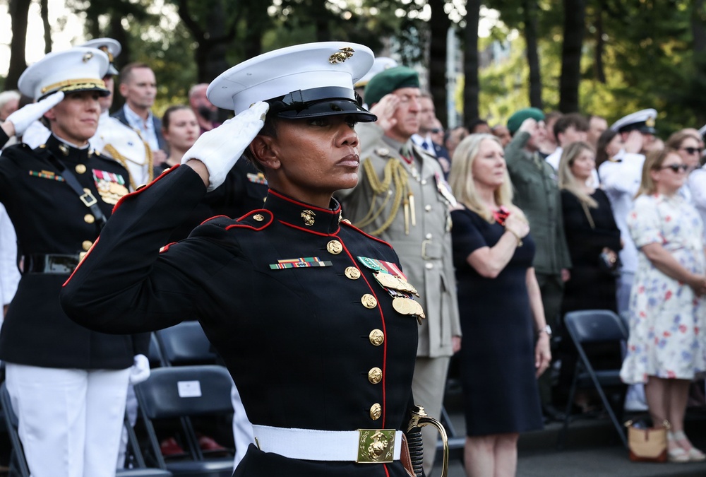 The Commandant, Gen. Eric M. Smith hosts First Sea Lord Commandant General Sir Gwyn Jenkins at a Sunset Parade