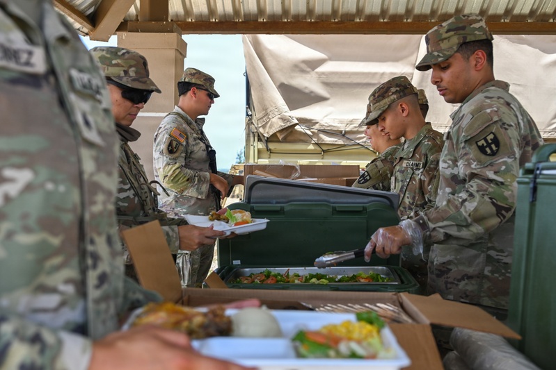 192nd feeds the troops