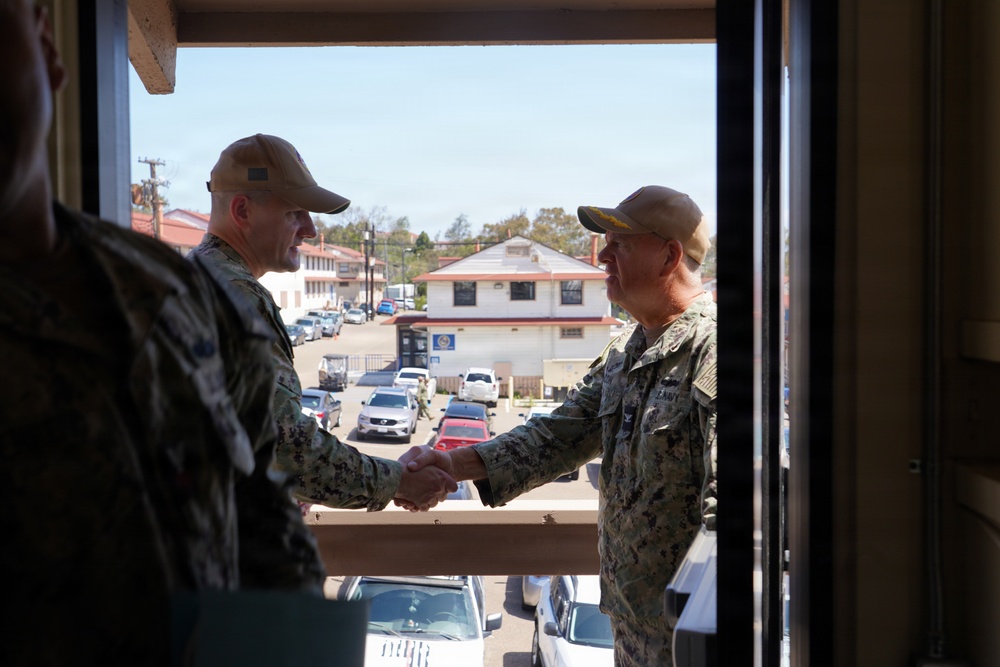 Command Master Chief for Naval Medical Research Command Visits NHRC