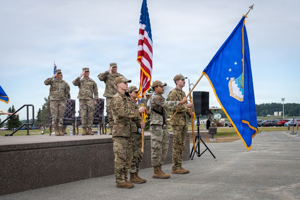 673d CEG hosts change of command