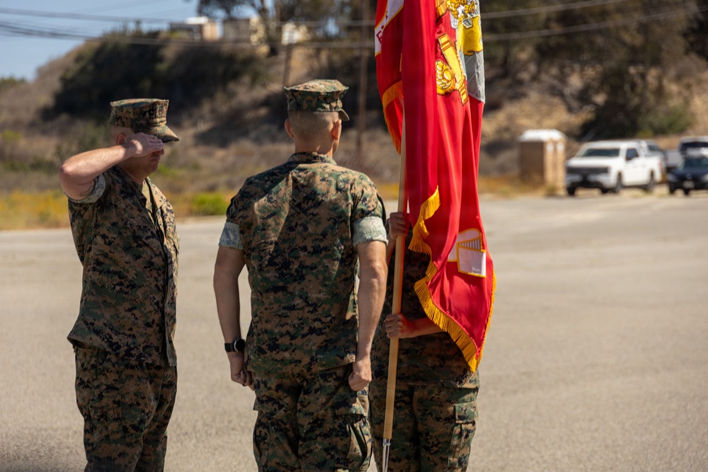 1st Radio Battalion hosts change of command ceremony