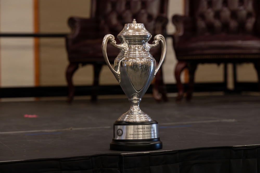 USSTRATCOM Commander awards Omaha Trophy to 341st Missile Wing