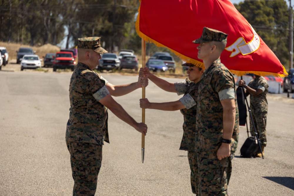 1st Radio Battalion hosts change of command ceremony