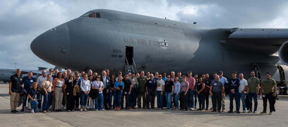 433rd Airlift Wing Connects with Community During C-5M Civic Leader Flight