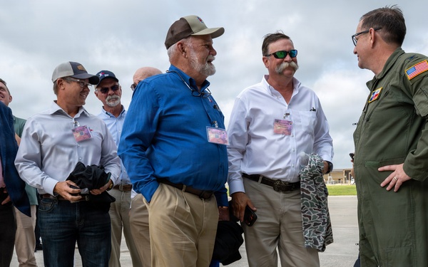 433rd Airlift Wing Connects with Community During C-5M Civic Leader Flight