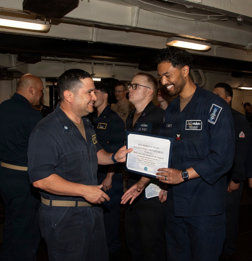 Nimitz Sailors Recieve Awards