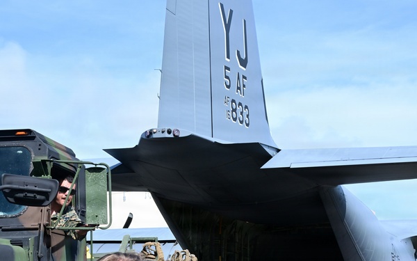 Valiant Shield 2026 - USAF-USMC Joint HIMARS loading on C130J