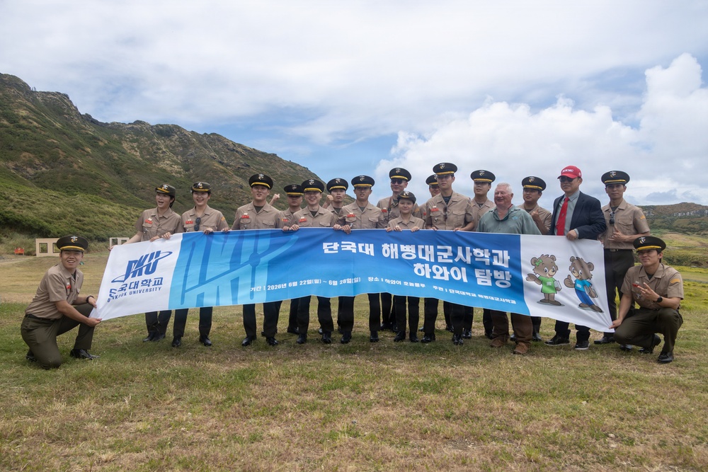 Republic of Korea Officer Candidates Visit MCBH