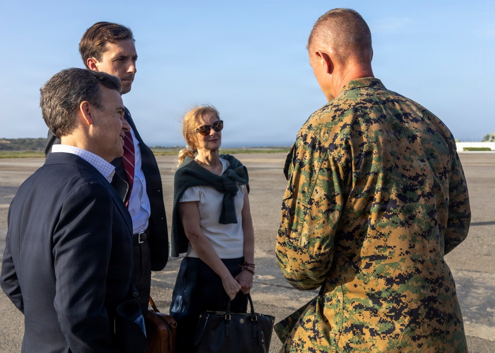 DoS visits Simon Bolivar International Airport