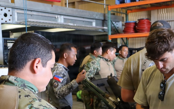 Multinational Explosive Ordnance Disposal technicians train during RIMPAC 26