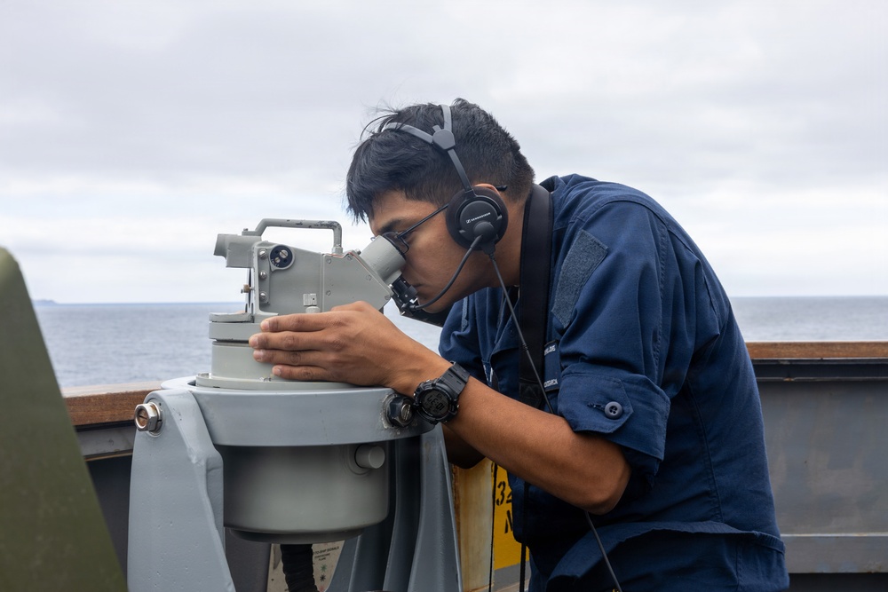 USS John Paul Jones (DDG 53) Conducts Routine Operations