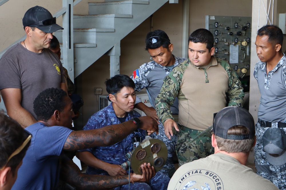 Partner Nation EOD Teams Showcase Equipment During RIMPAC 2026