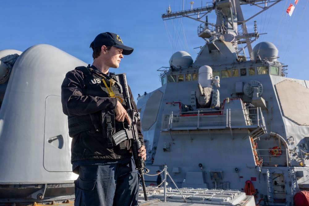 USS John Paul Jones (DDG 53) Conducts Routine Operations