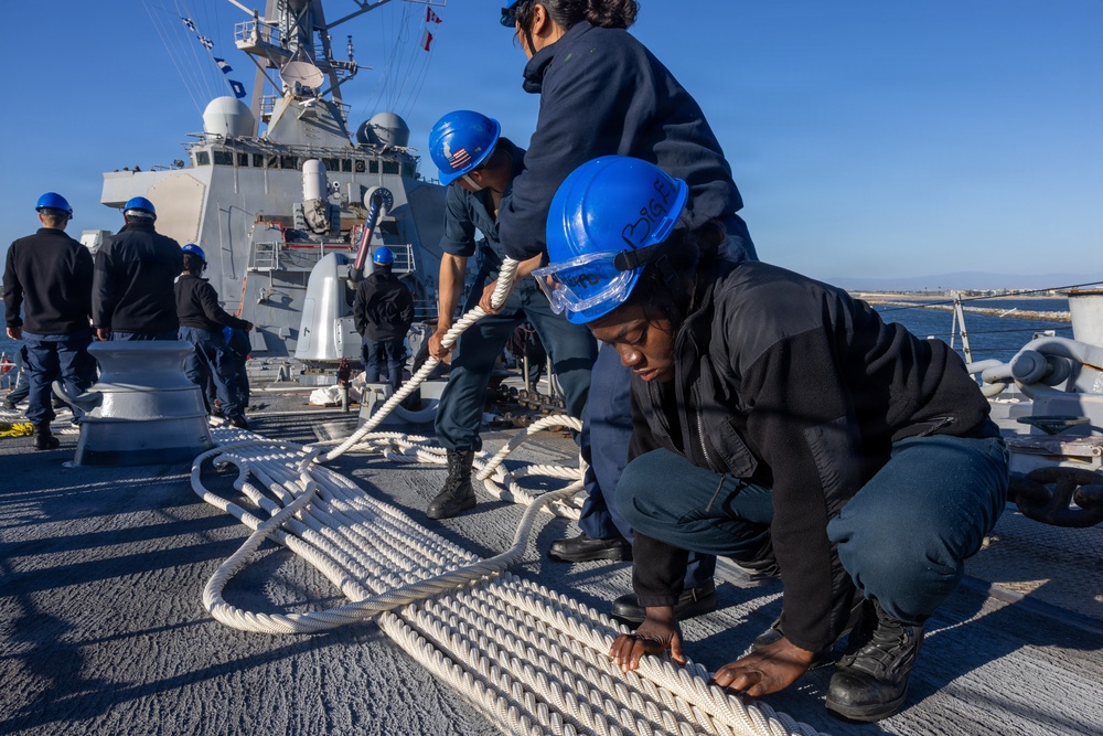 USS John Paul Jones (DDG 53) Conducts Routine Operations