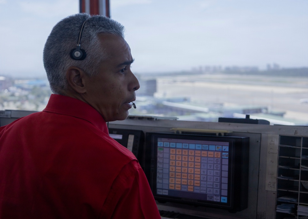Marines and Airmen work along side Venezuelan ATCs