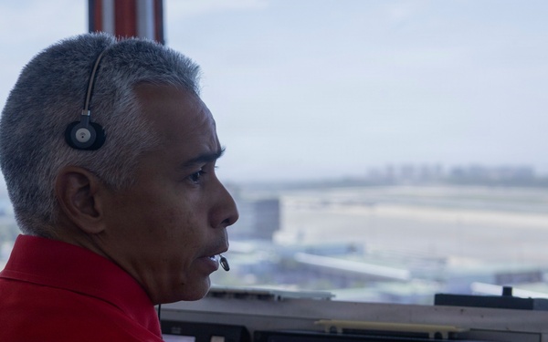 Marines and Airmen work along side Venezuelan ATCs