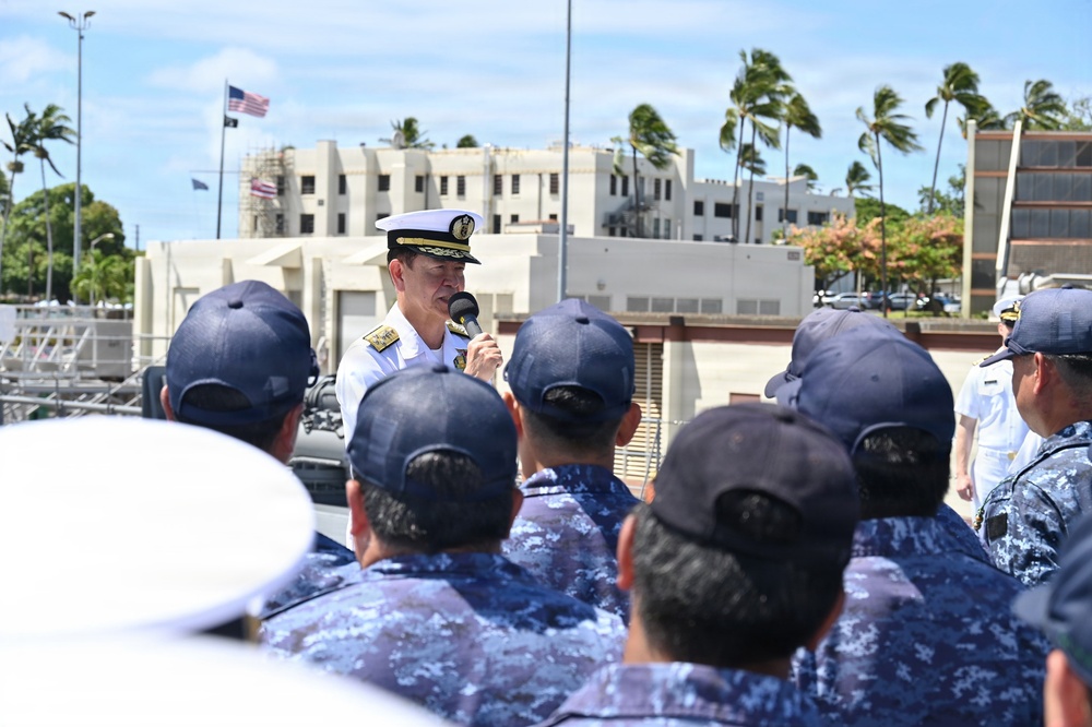 Chief of Staff, JMSDF visits JS Kongo and Air Squadron 5  during RIMPAC 2026