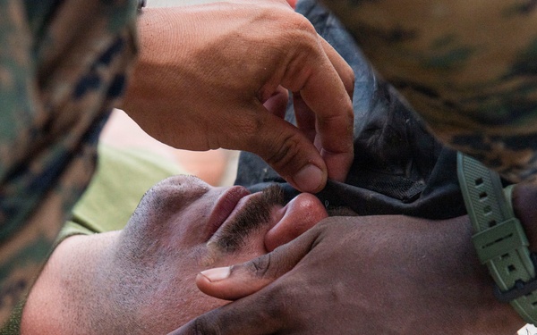 U.S., Philippine Marines train tactical combat casualty care during KAMANDAG 10