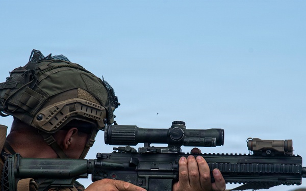 U.S., Philippine Marines train tactical combat casualty care during KAMANDAG 10